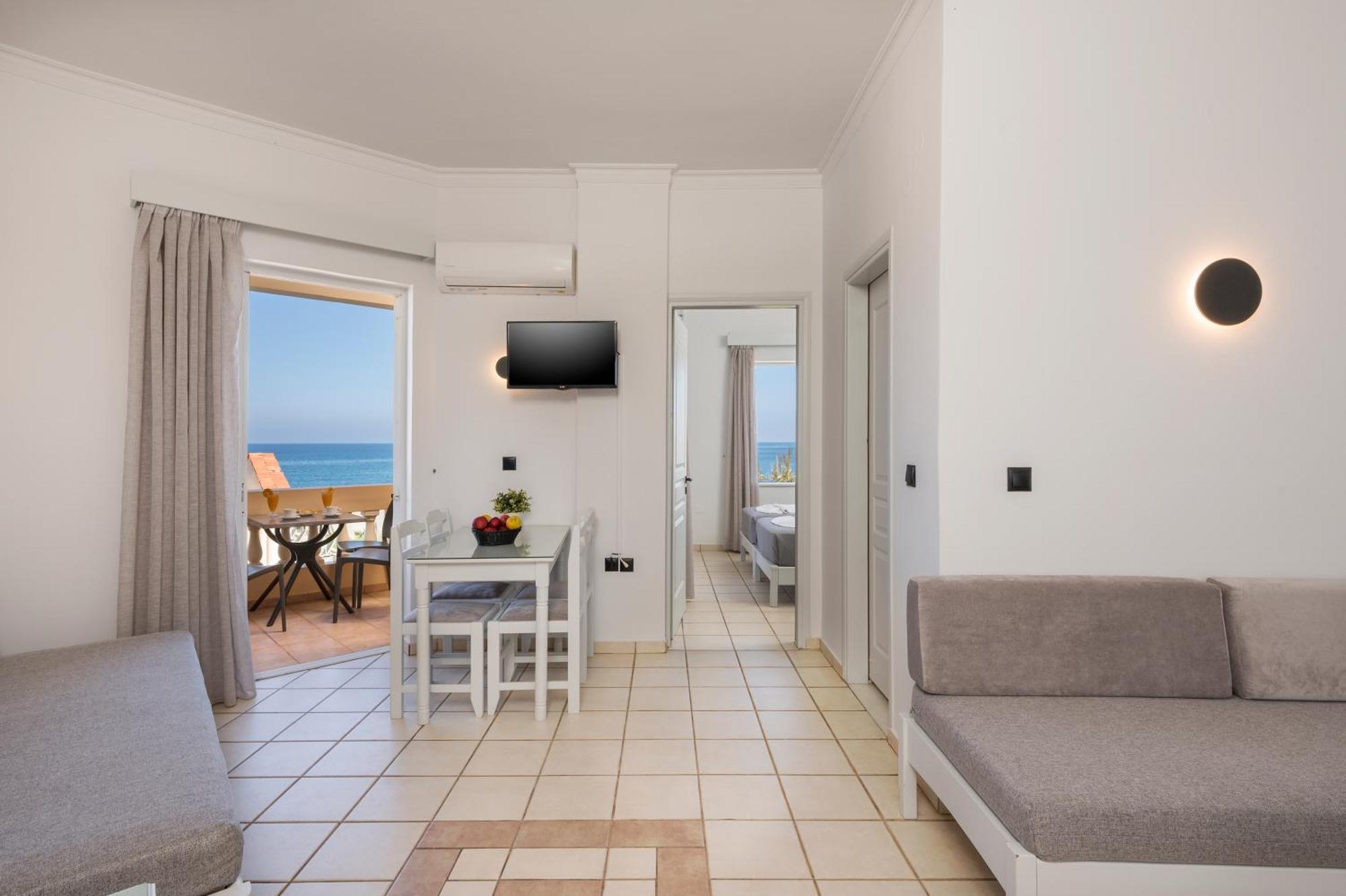 Hotel Caretta Beach Gerani  Екстер'єр фото