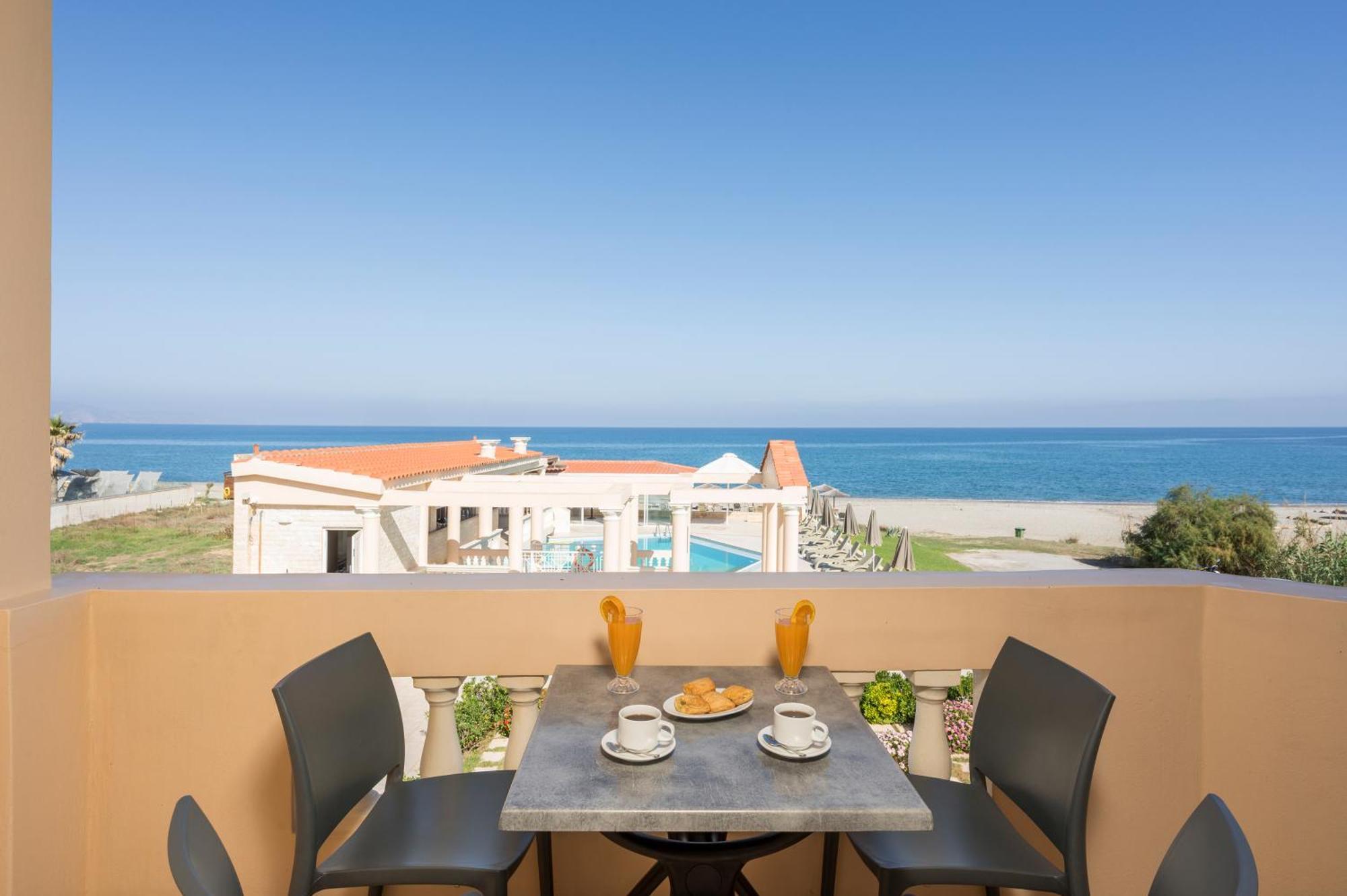 Hotel Caretta Beach Gerani  Екстер'єр фото