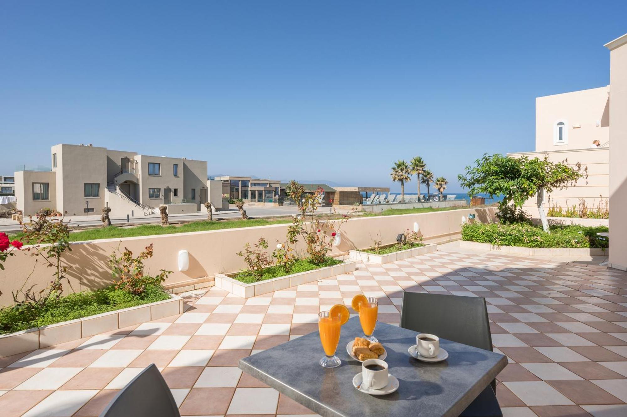 Hotel Caretta Beach Gerani  Екстер'єр фото