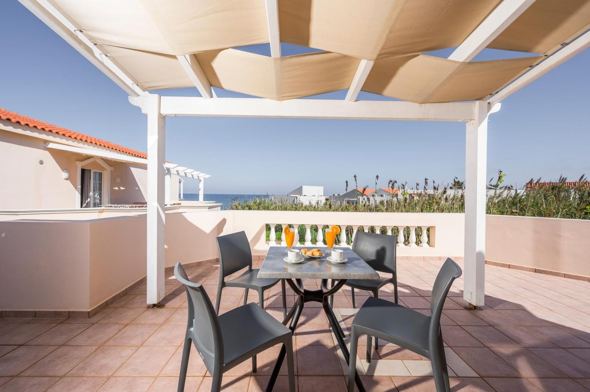 Hotel Caretta Beach Gerani  Екстер'єр фото